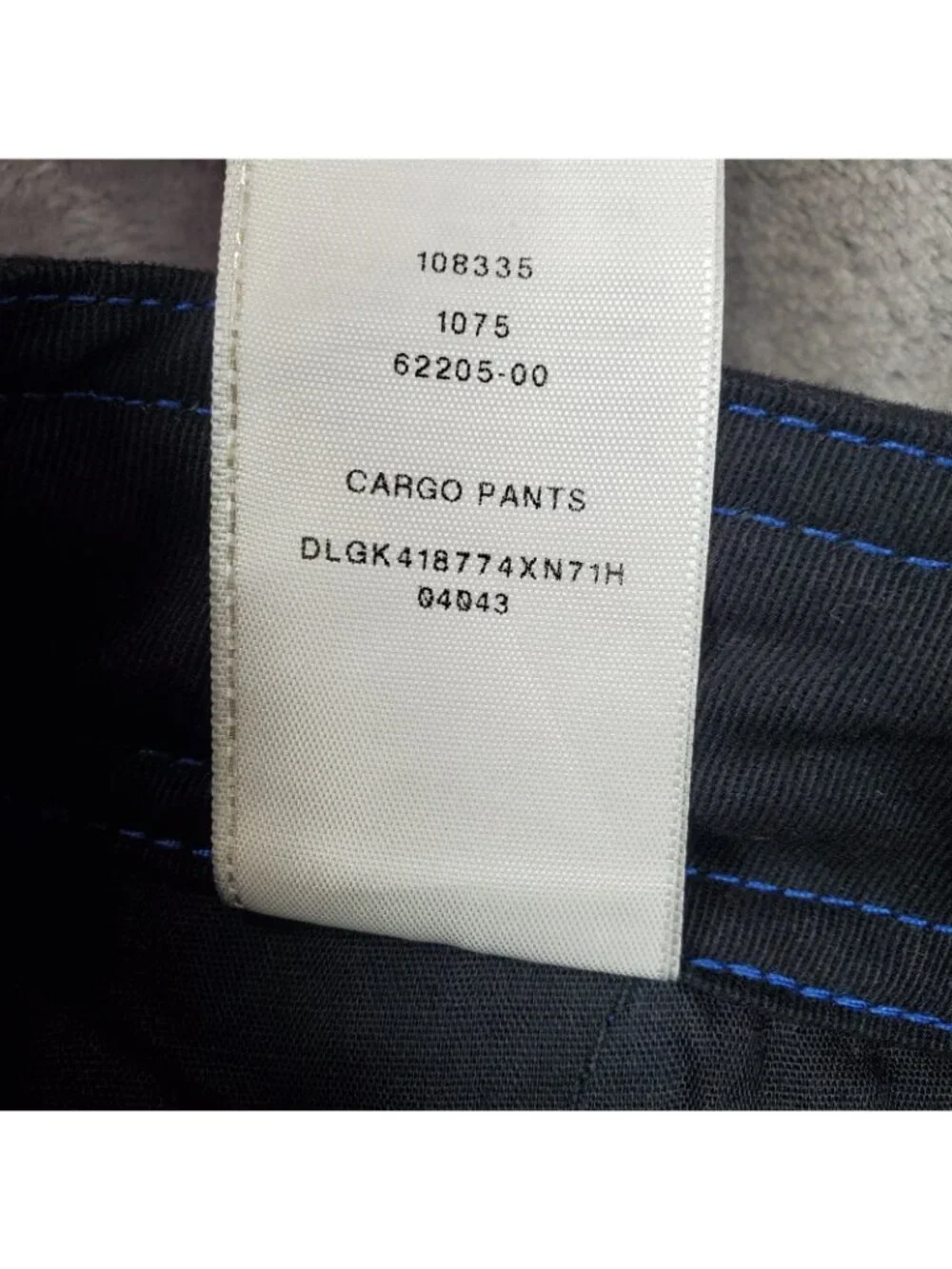 True Religion Cargo Pants Jet Black Pacific Blue Stitch Mens Size 32 NEW $159